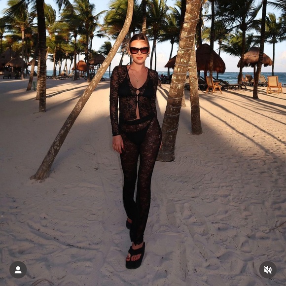 ZARA 2 PIECE SET LACE TOP AND LEGGINGS - Picture 11 of 12